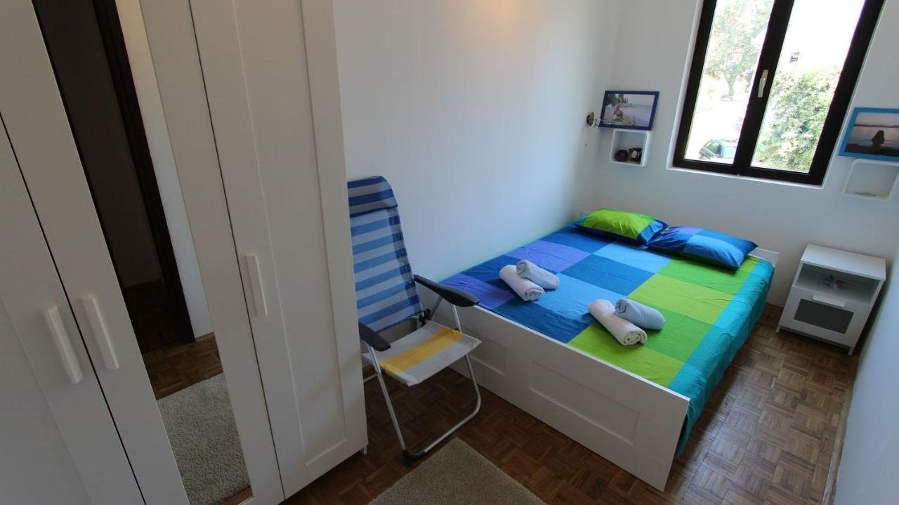 Apartment In Malinska/Insel Krk 13204 Eksteriør bilde