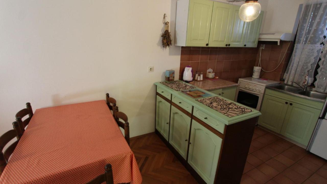 Apartment In Malinska/Insel Krk 13204 Eksteriør bilde